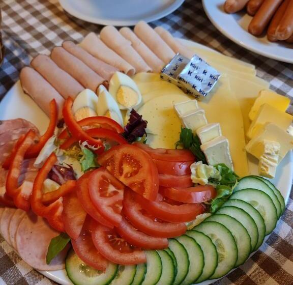 تختخواب و صبحانه Folwark łuknajno Nad Jeziorem śniardwy