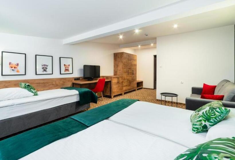 تختخواب و صبحانه Leśny Dwór