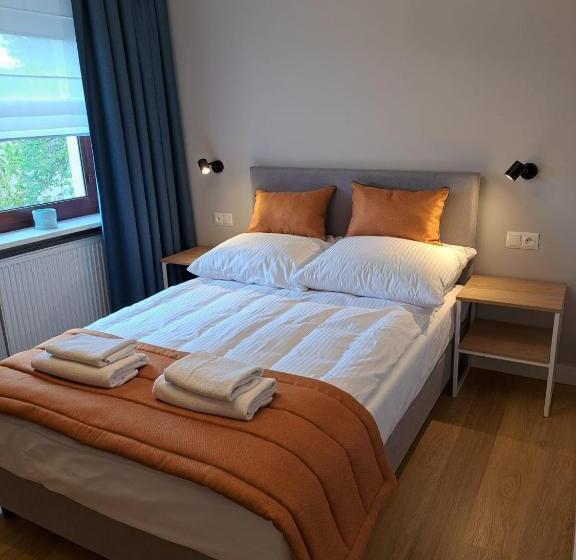 تختخواب و صبحانه Pokoje De Luxe Figaro