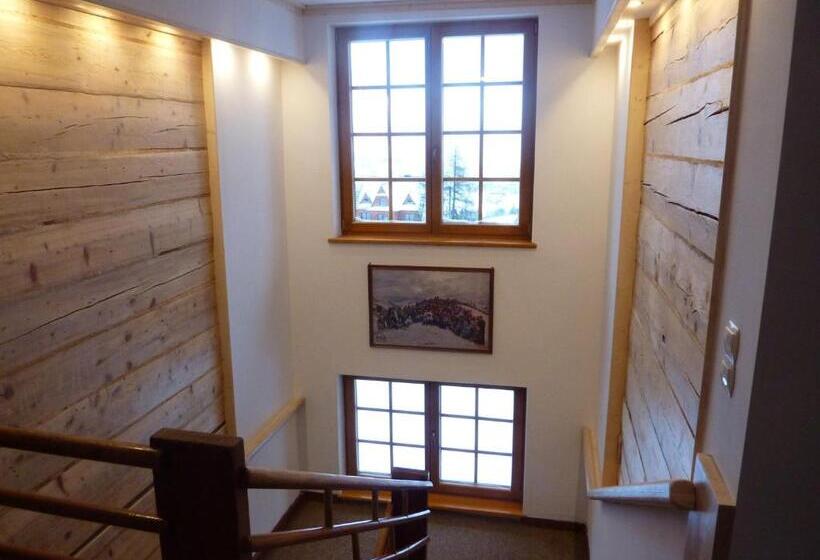 تختخواب و صبحانه Willa Litka