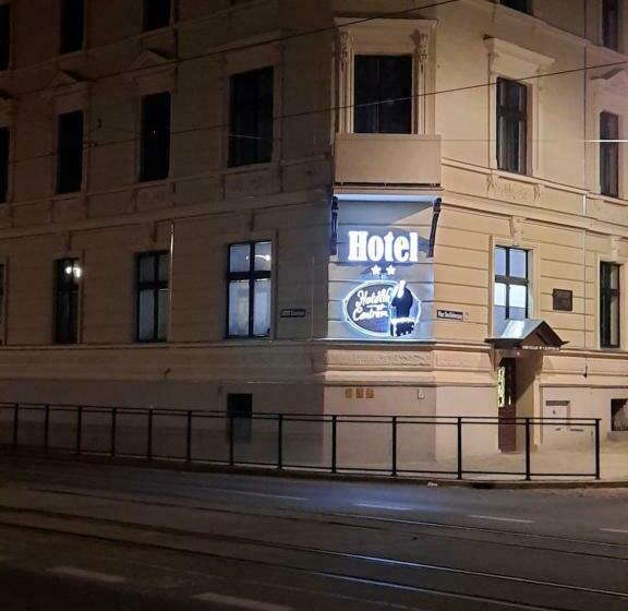 هتل Ik W Centrum