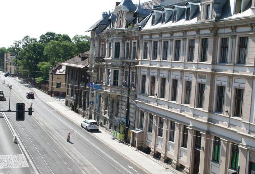 هتل Ik W Centrum
