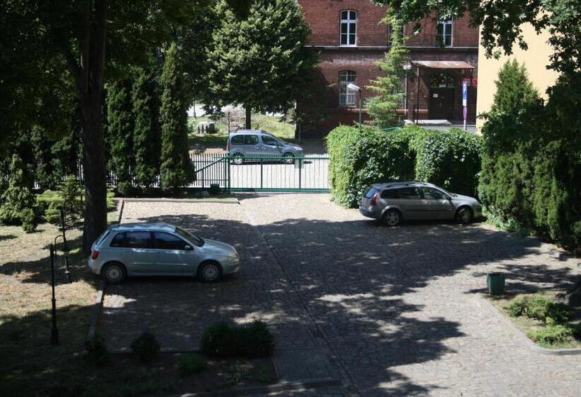 هتل Ik W Centrum