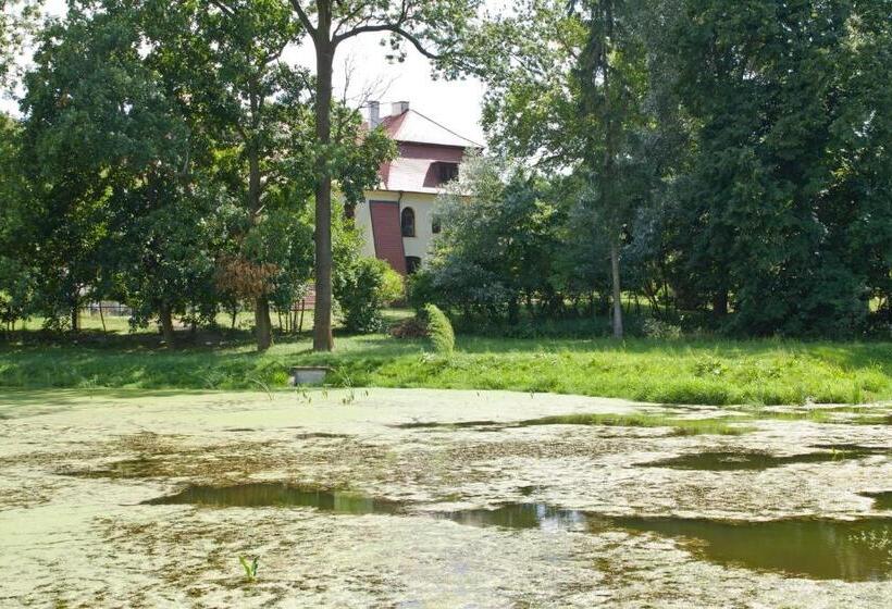 酒店 Pałac Kietlin