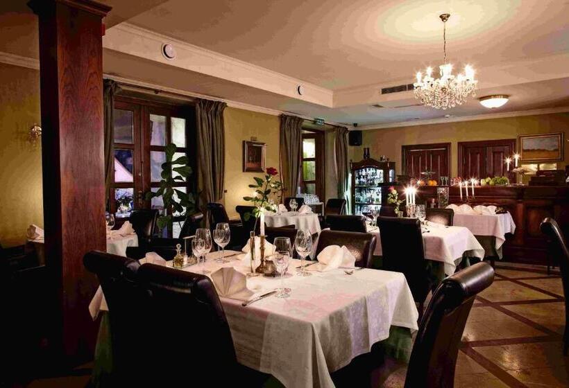 هتل Villa Bohema