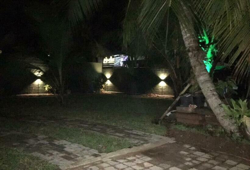 پانسیون Relax Inn Hikkaduwa