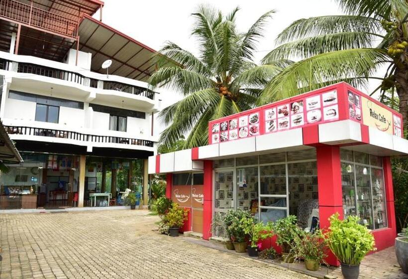 پانسیون Relax Inn Hikkaduwa