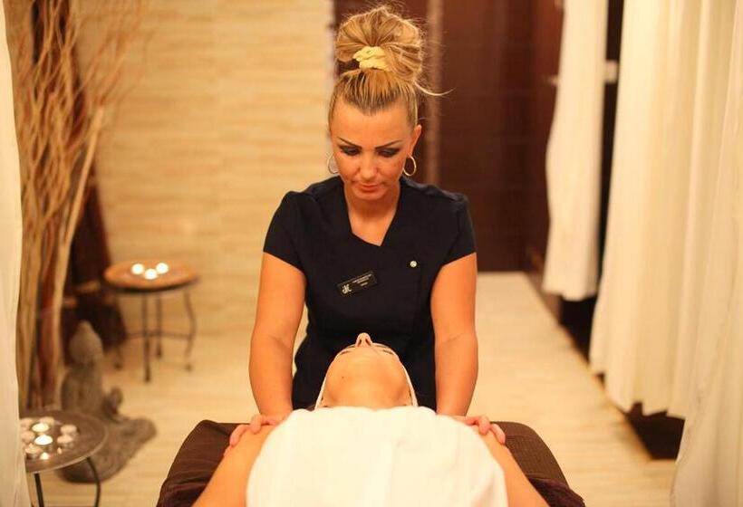 استراحتگاه Rezydencja Pod Tężnią & Spa