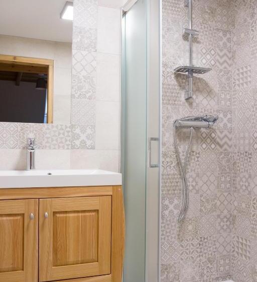 تختخواب و صبحانه Apartamenty Matuska