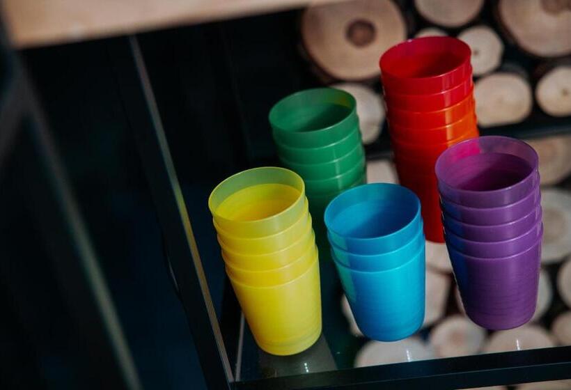 تختخواب و صبحانه Bystry Comfort