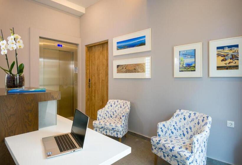 هتل Elounda Colour Apartments