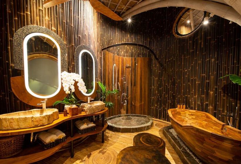 هتل Ulaman Eco Luxury Retreat