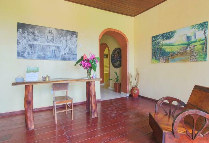 הוסטל Jardim Serrano