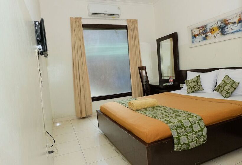 هتل The Kirana Purnama Semarang