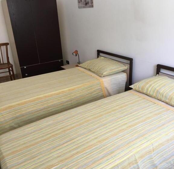 Pensão Affittacamere Al Piano Terra