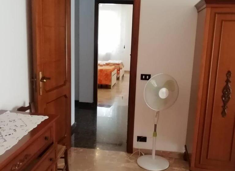 Pensão Affittacamere Al Piano Terra