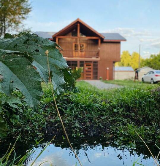 بنسيون Hostal Treile