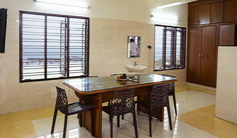 استراحتگاه Rosan Heritage A Beach Villa