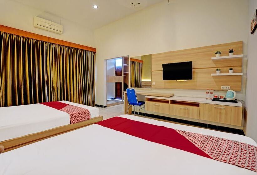 Capital O 92162 Hotel Wisata Karya