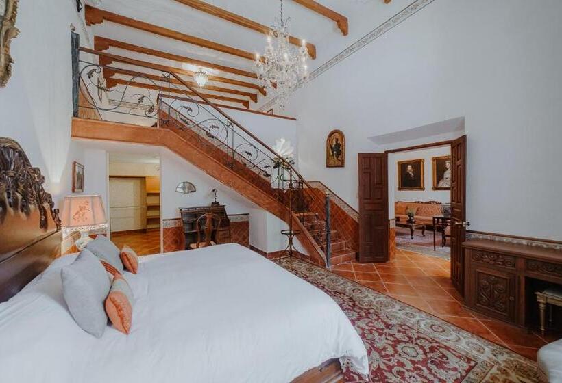 هتل Hacienda La Cieneguita