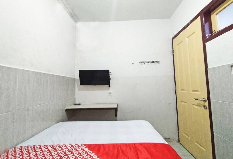 هتل Oyo 92157 Benteng Kost Syariah