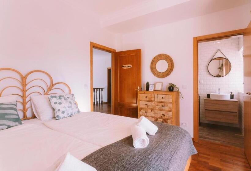 הוסטל Cliff Surf House