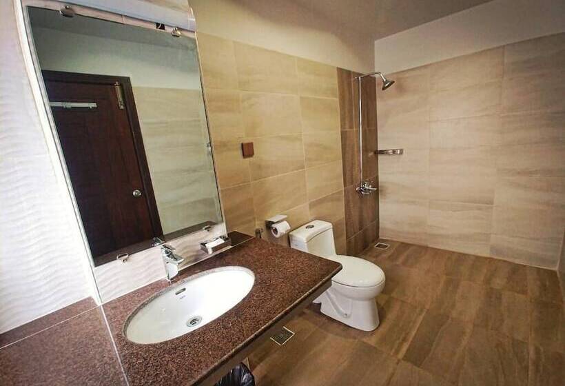 Grand Hotel Quetta