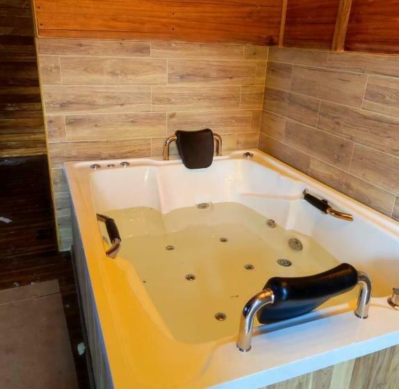 ホテル Cabañas Santo Tomas