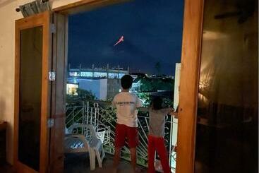 هتل P&b Residences Legazpi