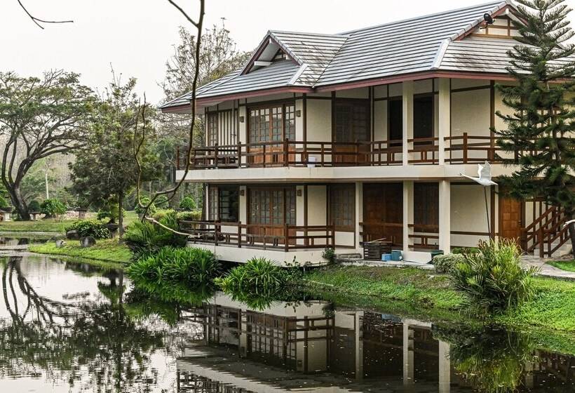 בית מלון כפרי Suanphung Bonsai Village