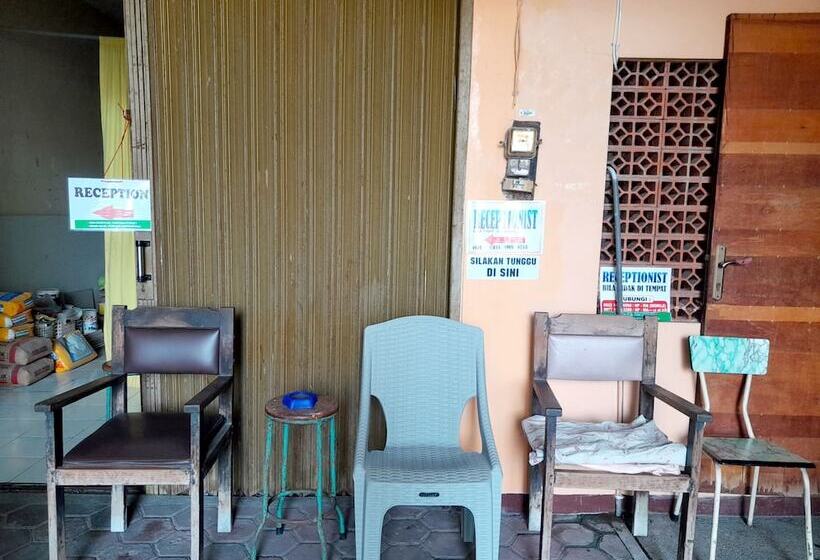 هاستل Homy House Semarang