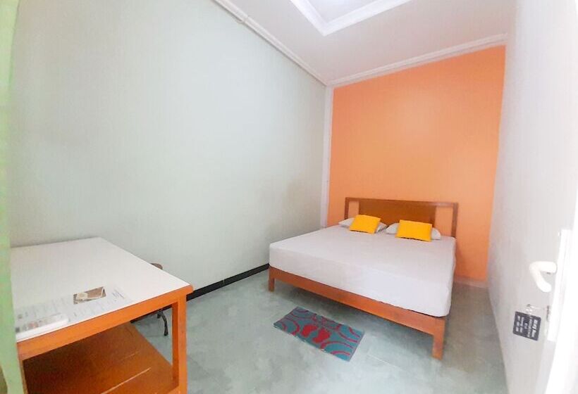 هاستل Homy House Semarang