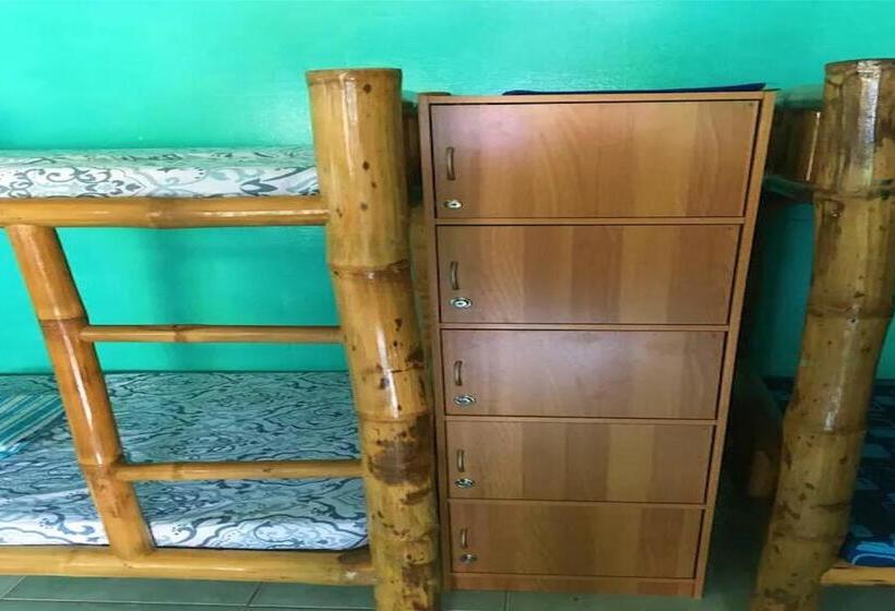 هتل Oyo 928 Jjs Place