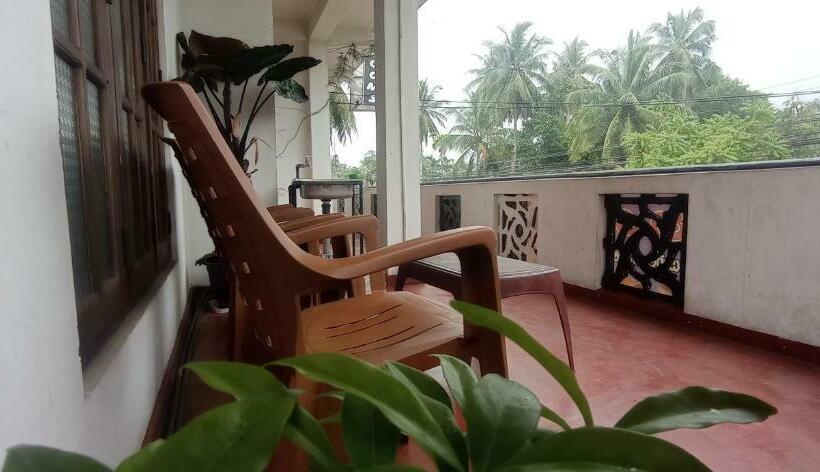 بنسيون Chanaka Inn New Guest House