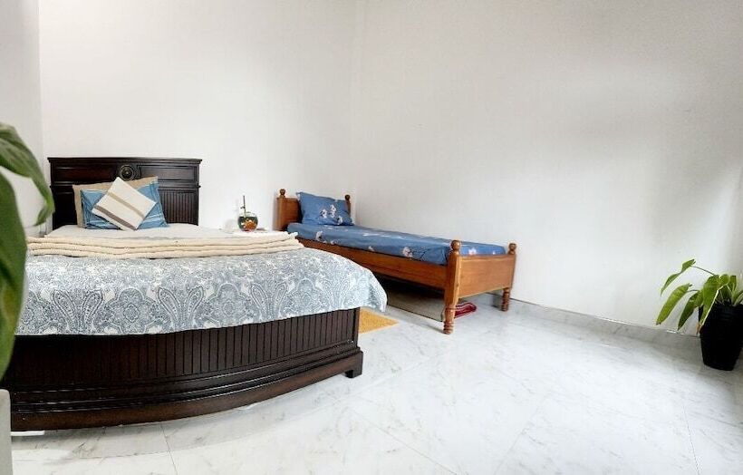 پانسیون Sea Breeze Guest House Negombo