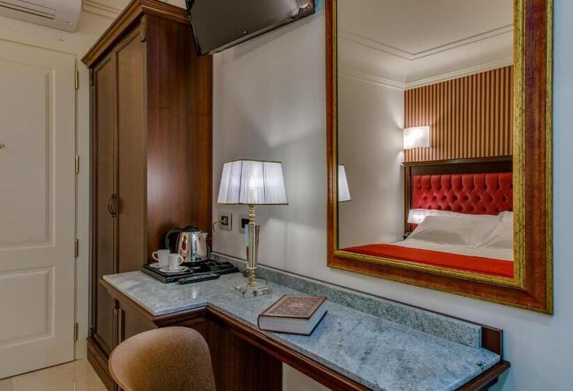 هتل La Paloma Blanca