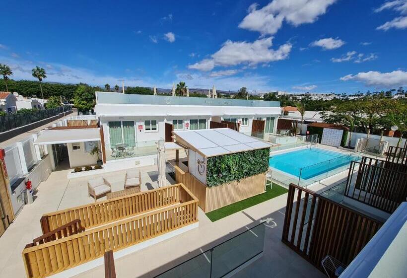 Mar Bianco - Gay Men Only