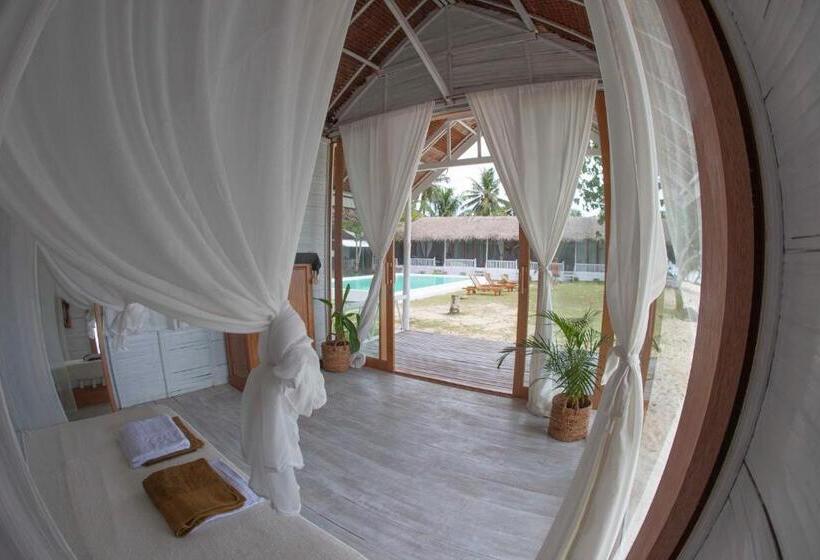 استراحتگاه La Belle Hollow Trees