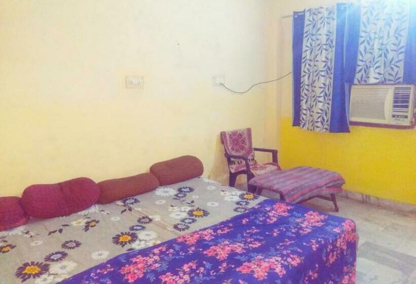 Shri Homes