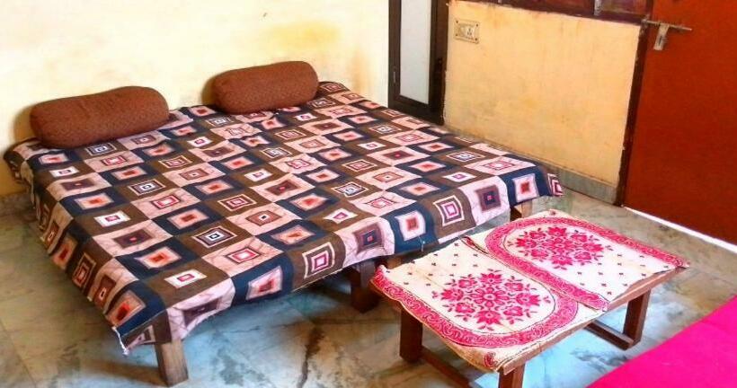Shri Homes