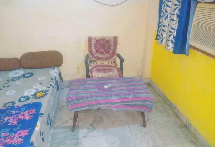 Shri Homes