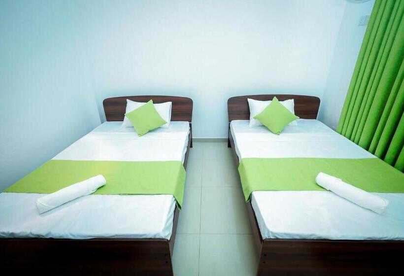 تختخواب و صبحانه Howick Residence