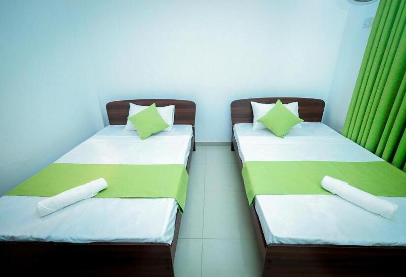 تختخواب و صبحانه Howick Residence