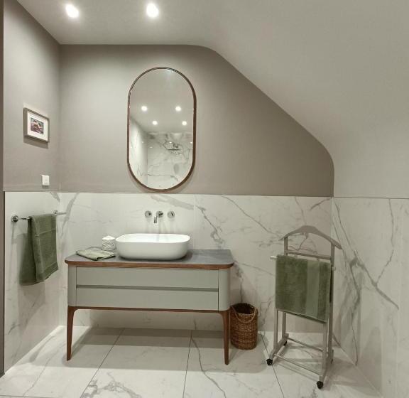 تختخواب و صبحانه Maison Et Florescence