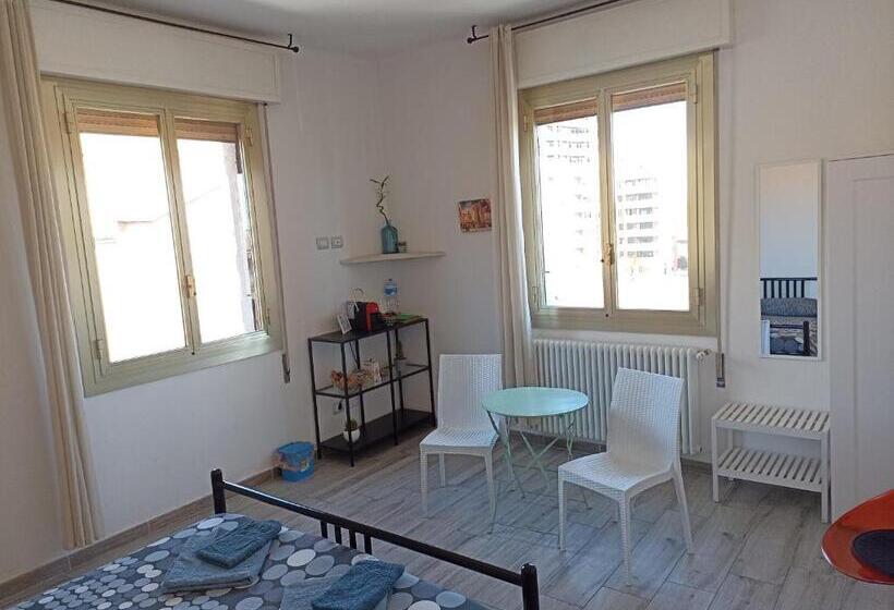 Bed and Breakfast Botanical