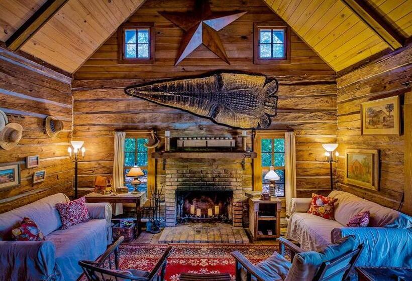 تختخواب و صبحانه The Bird & Butterfly Inn