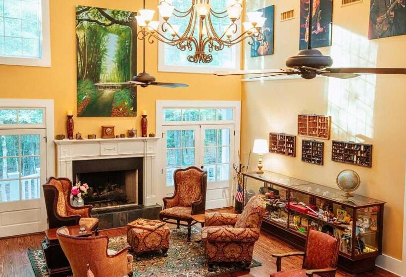 تختخواب و صبحانه The Bird & Butterfly Inn