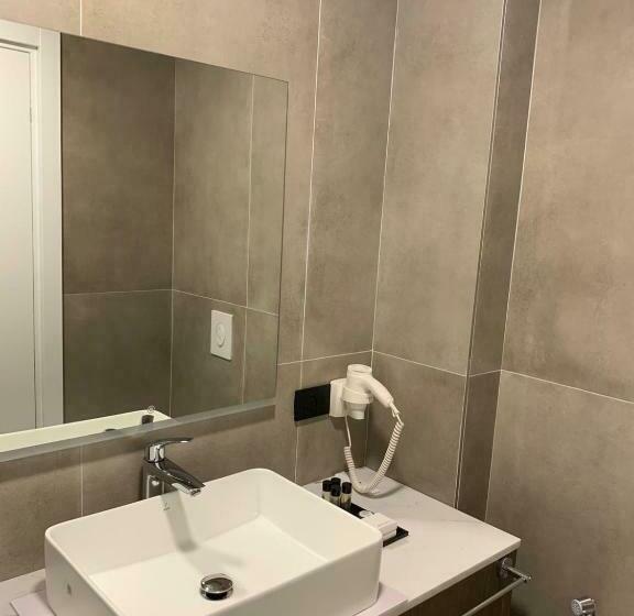 Black Diamond Hotel Dhermi