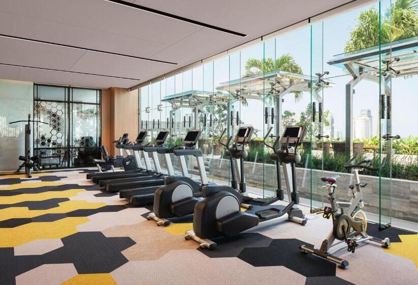 هتل Courtyard By Marriott Colombo