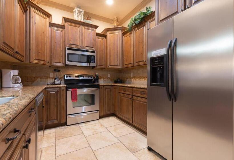 בית מלון כפרי D5 Coral Springs Poolside Ground Floor 3 Bedroom Hillside View